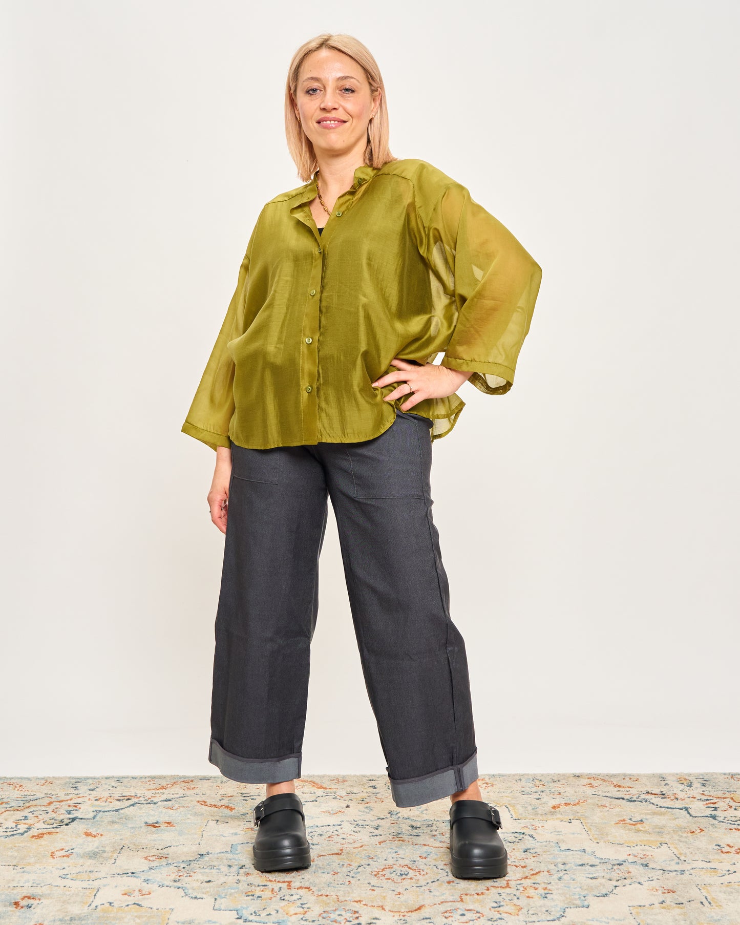 Short Oversized Shirt in Lightweight Cotton