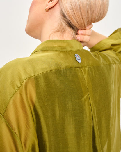 Short Oversized Shirt in Lightweight Cotton