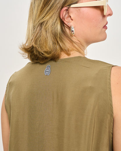 Sleeveless Dress with Frog Fastening