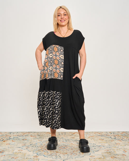 Abito Lungo con Patchwork Fantasia