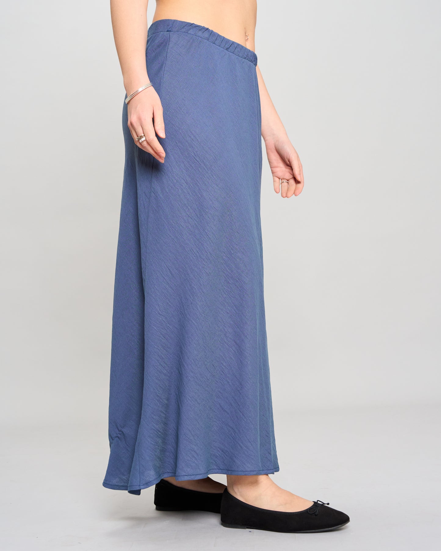 Flared Skirt in Viscose with Linen Effect