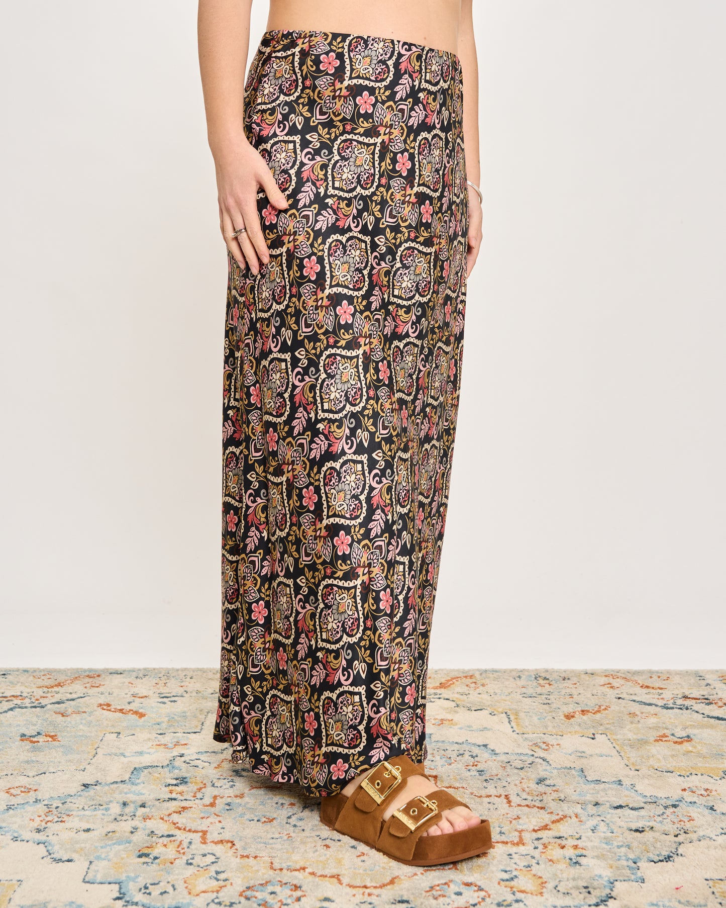 Gonna Svasata in Viscosa Fantasia