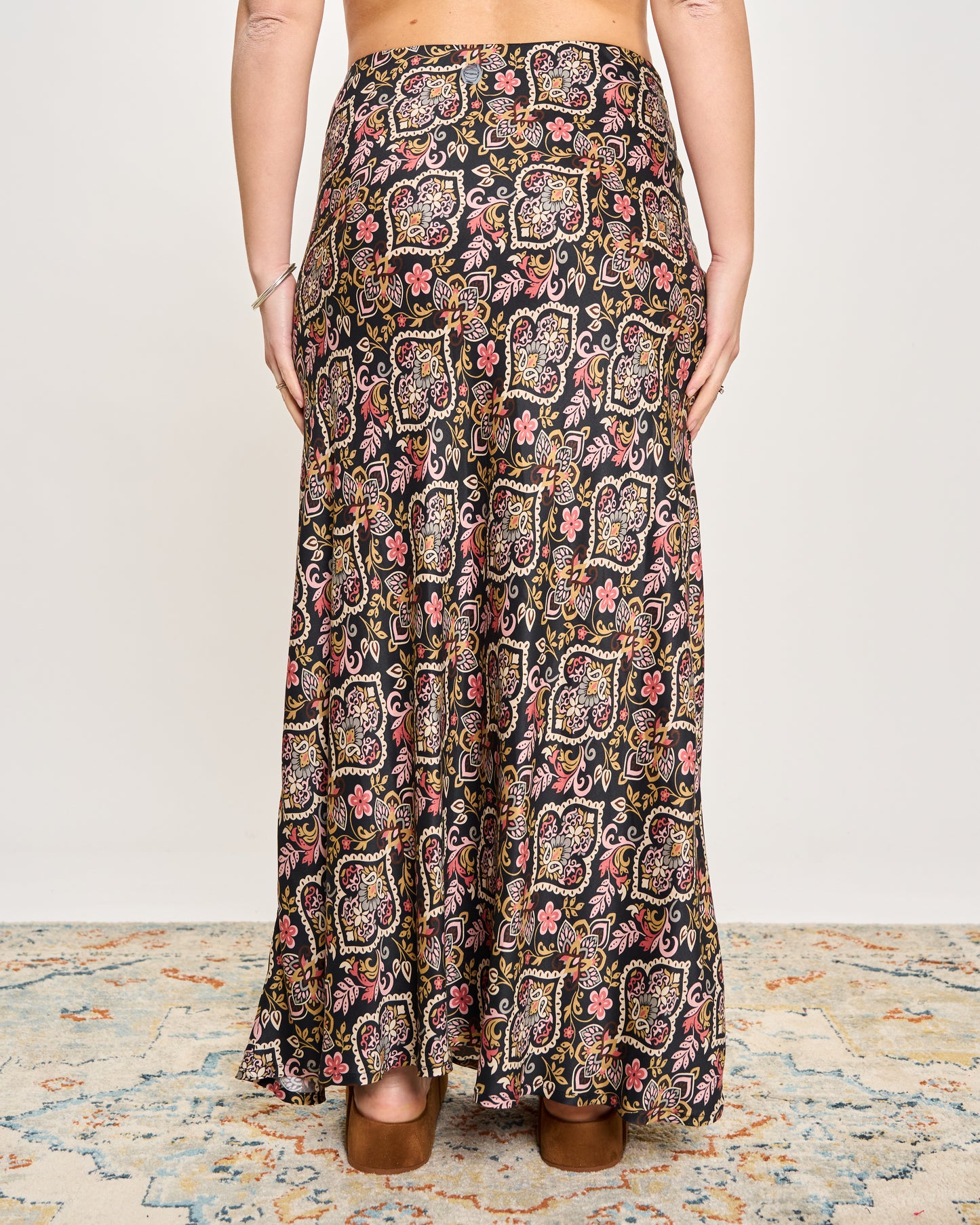 Gonna Svasata in Viscosa Fantasia