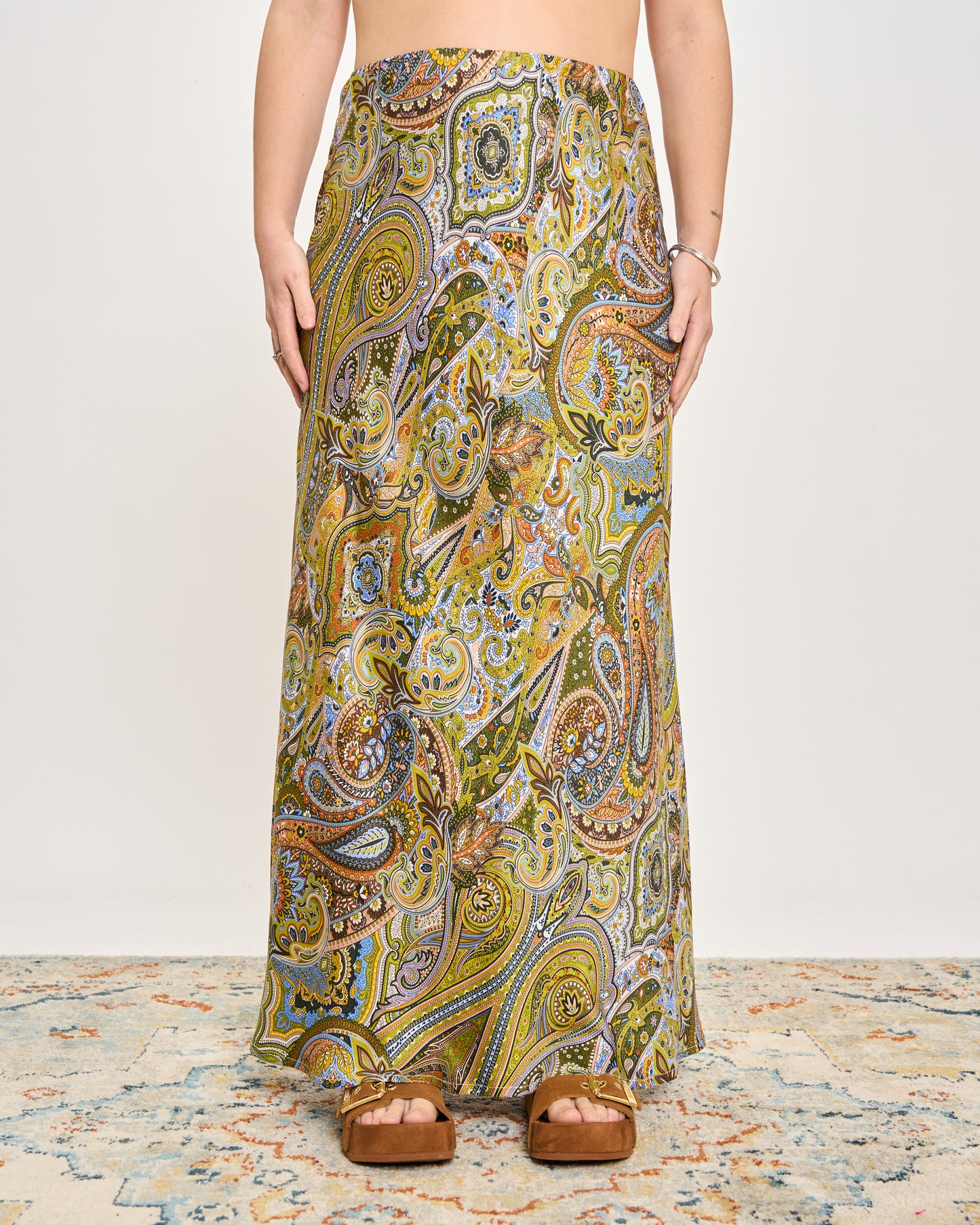 Gonna Svasata in Viscosa Fantasia