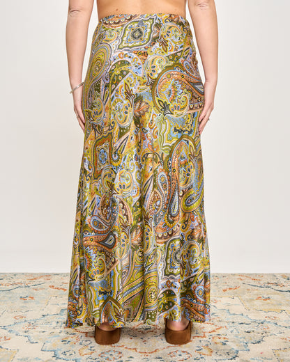 Gonna Svasata in Viscosa Fantasia